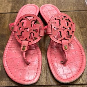 Tory Burch Miller Sandals Women’s size 10M in Coral Alligator-print leather